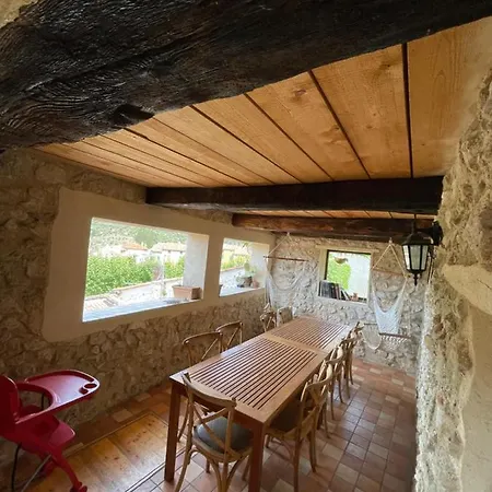 D' Hotes L'escalo A Moutiers-ste-marie Bed & Breakfast *