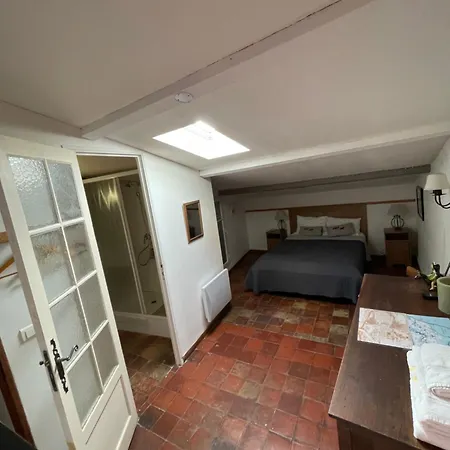 D' Hotes L'escalo A Moutiers-ste-marie