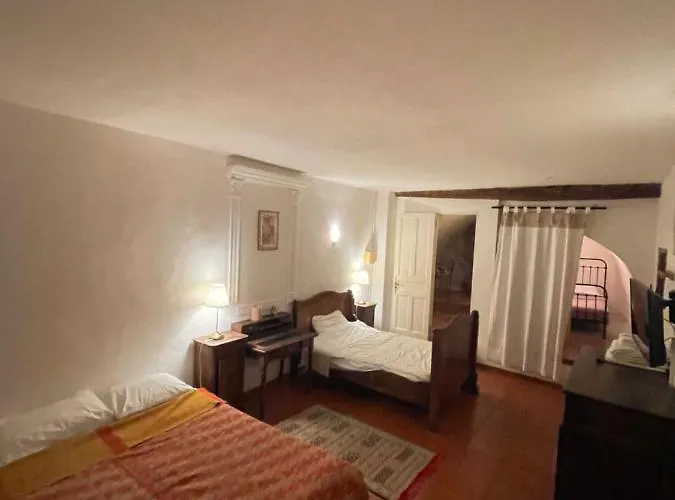 D' Hôtes L'escalo à Moutiers-ste-marie